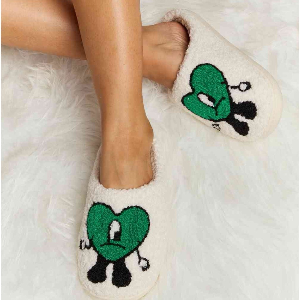 Cute bad bunny slippers